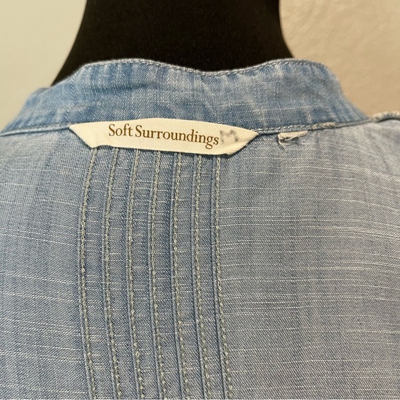 Soft Surroundings Light Wash Denim Button Down Tunic Medium - Picture 5 of 5